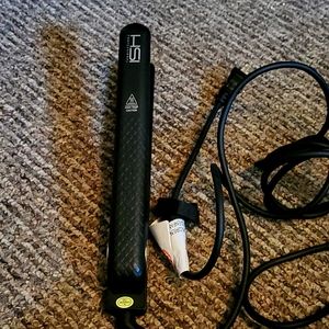 HSI Prof Straightener Like New!